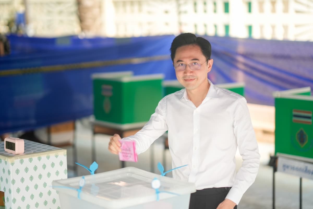 นายยศชนัน