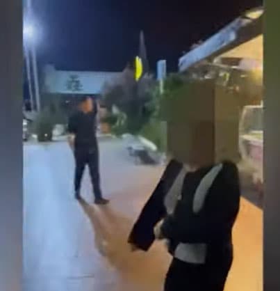 ภาพระหว่างการจับกุมตัว (1)