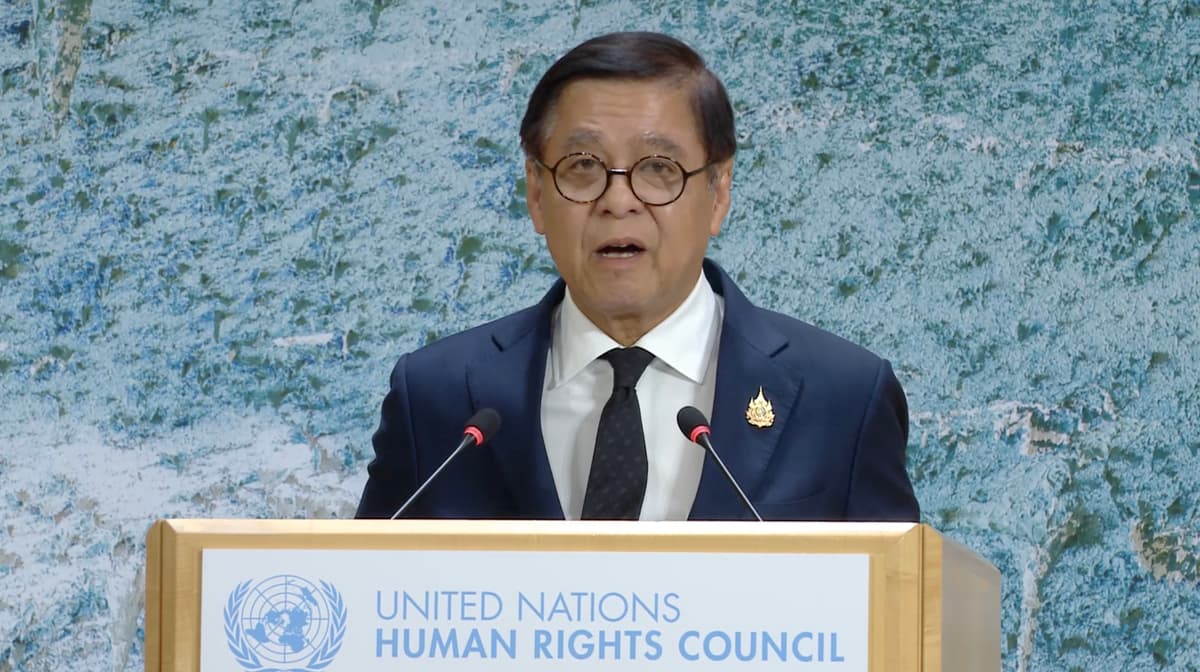 นายสีหศักดิ์ พวงเกตุแก้ว รัฐมนตรีว่าการกระทรวงการต่างประเทศ