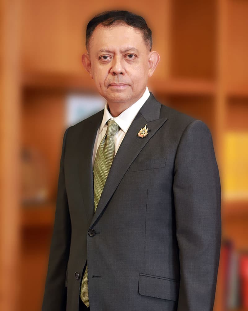 นายชวลิต อิศรเดช รองประธานศาลฎีกา