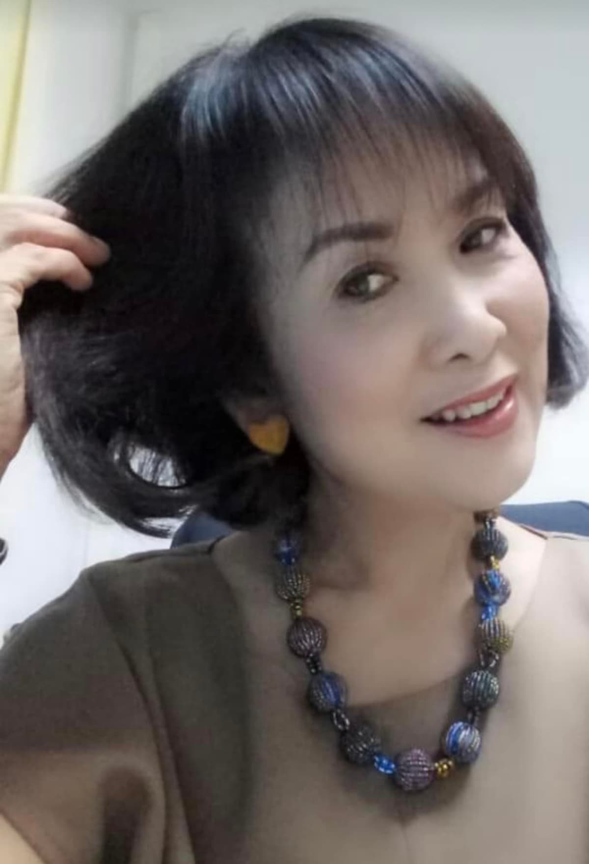 นางพวงทิพย์ สุทธิแย้ม