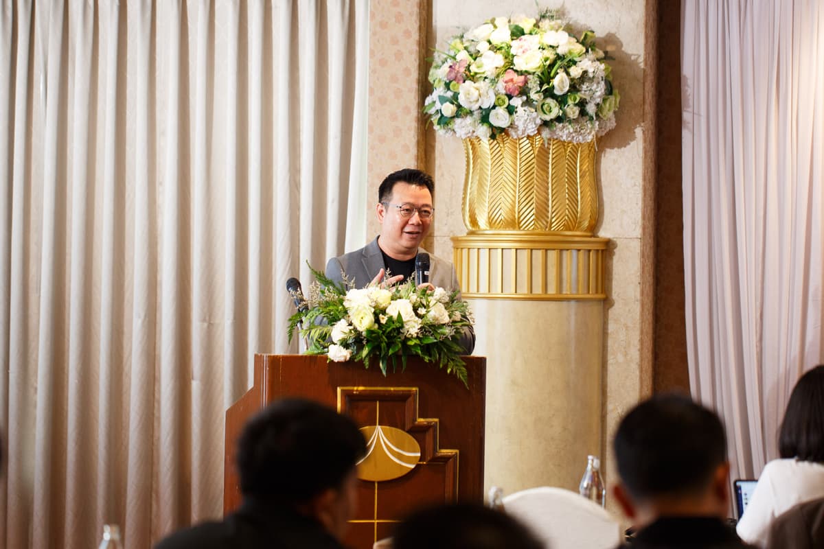 นายนันทสิทธิ์ นิตย์เมธา นายกสมาคมผู้ผลิตข่าวออนไลน์