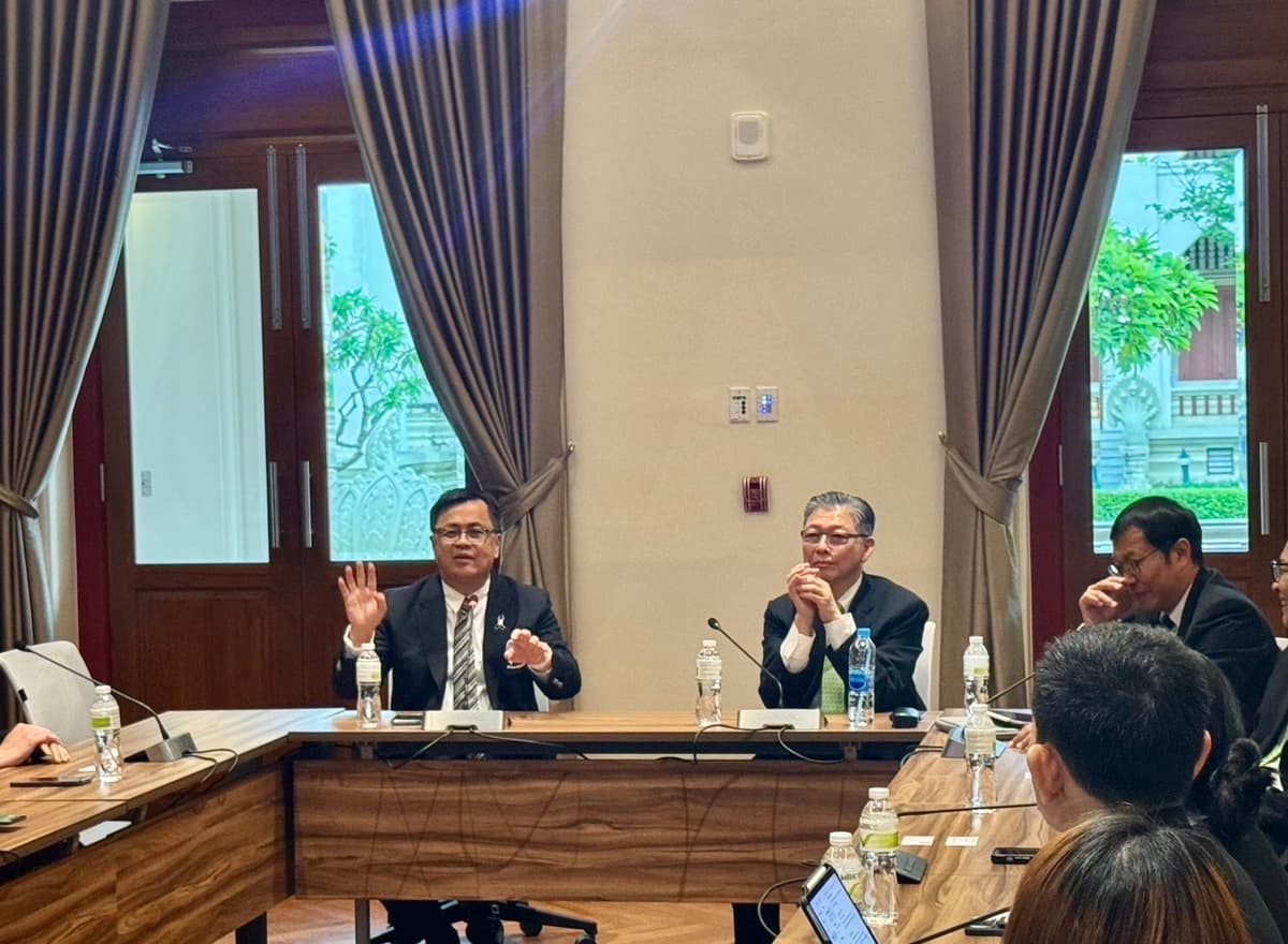 เอ็ม บี เค จับมือ จุฬาฯ เปิดตัว Chula - MBK Academy Internship & Development Program ปั้นนิสิตรุ่นใหม่ ลุยฝึกงานจริง พัฒนานวัตกรรมขับเคลื่อนธุรกิจ