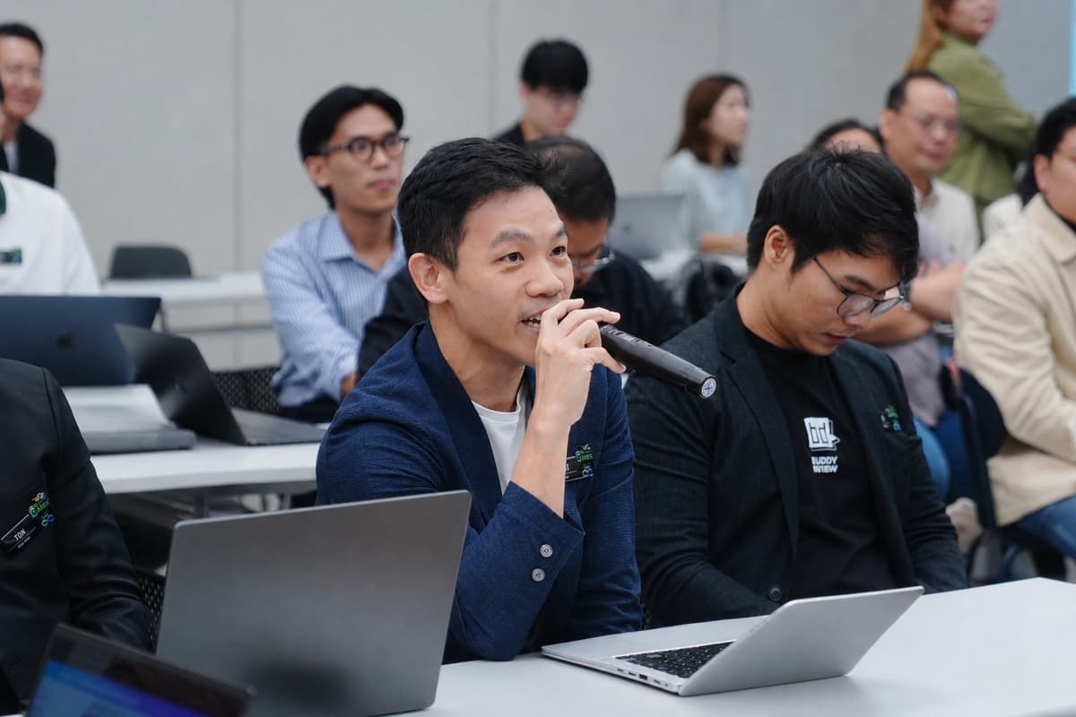 6. AIS ปลดล็อกศักยภาพ Tech SME ไทย จัดโครงการ Transformative Infinite SMEs 2569