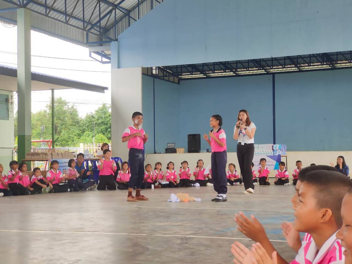 09.26 เลี้ยงน้องวันเกิด รร.บ้านโป่งกะพ้อ6_0