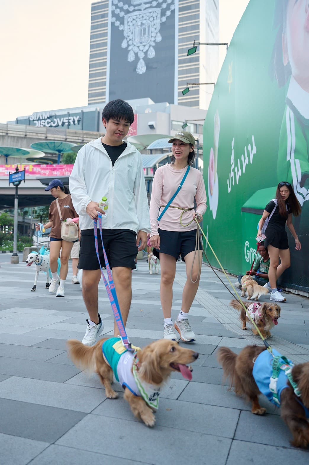 Pic 5 - AIS เปิดตัว “SMART Pets Phone”.jpg