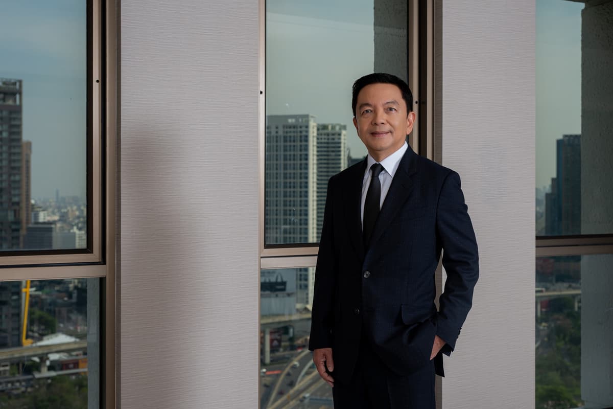 25691012_PhotoRelease ดร.คงกระพัน อินทรแจ้ง CEO ปตท. คว้ารางวัล  ASEAN Energy Awards 2026_1