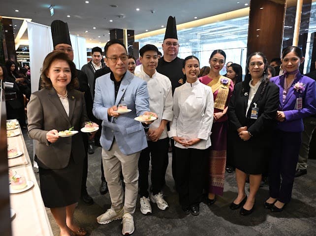 ผู้เข้าแข่งขัน MasterChef Thailand ซีซัน 7 จำนวน 4 คน ร่วมสร้างสรรค์เมนูจากวัตถุดิบเกษตรไทย เพื่อนำไปเสิร์ฟบนเที่ยวบินและเลาจน์ของ 3 สายการบินใหญ่ หวังต่อยอดสินค้าไทยสู่ตลาดนักเดินทางทั่วโลก